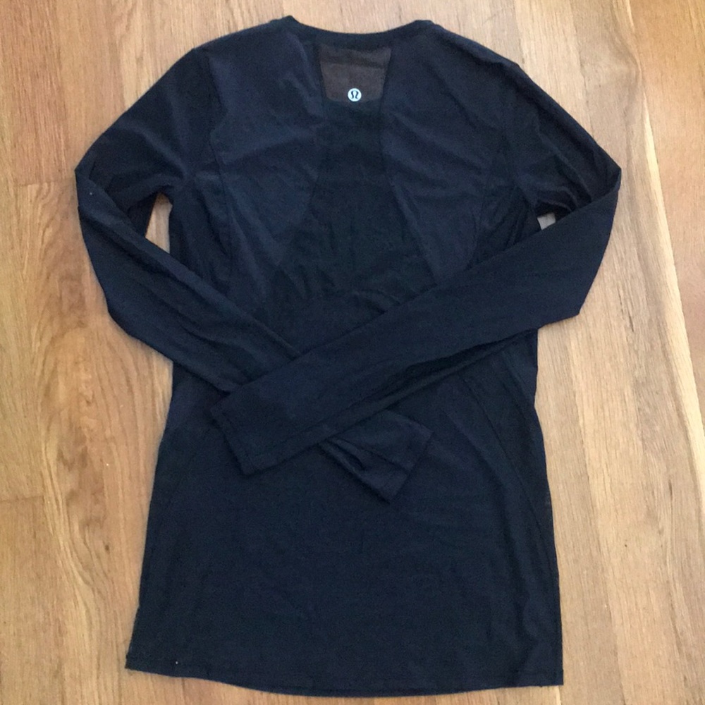 LuluLemon Long Sleeve Shirt